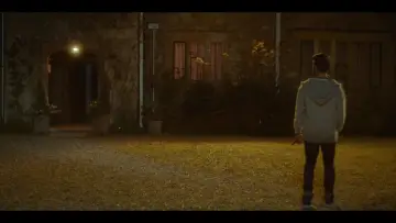 Backdrop to the movie "Accused" #191216