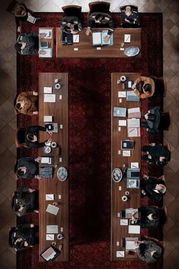 Poster to the movie "The Conference" #374320