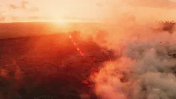 Backdrop to the movie "Fire of Love" #1025152