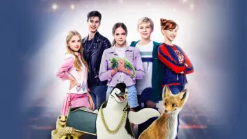 Backdrop to the movie "School of Magical Animals 2" #758745