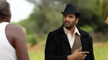 Backdrop to the movie "Agent Kannayiram" #709504