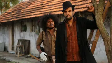 Backdrop to the movie "Agent Kannayiram" #709513