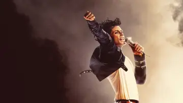 Backdrop to the movie "Michael" #953987