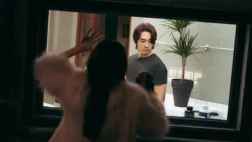 Backdrop to the movie "Hidden Face" #589766