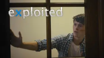 Backdrop to the movie "Exploited" #1135527