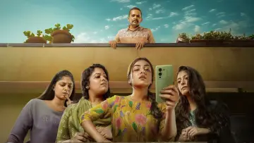 Backdrop to the movie "Sookshmadarshini" #915893