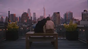 Backdrop to the movie "Parachute" #1055245
