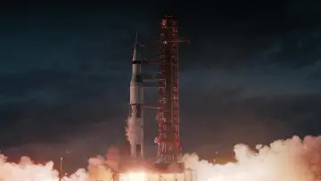 Backdrop to the movie "Fly Me to the Moon" #581065