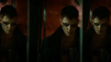 Backdrop to the movie "The Crow" #762035