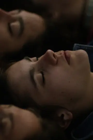 Poster to the movie "Summer to Come" #413145