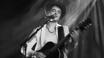 Backdrop to the movie "Peter Doherty: Stranger In My Own Skin" #1070928