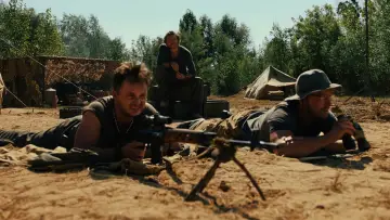Backdrop to the movie "Sniper: The White Raven" #203857