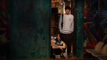 Backdrop to the movie "OMG! Oh My Girl" #817567