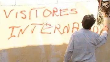 Backdrop to the movie "Kings and Extras: Digging for a Palestinian Image" #800662