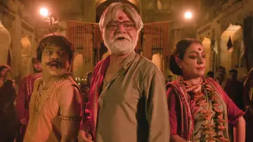 Backdrop to the movie "Bhool Bhulaiyaa 3" #707849