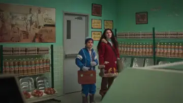 Backdrop to the movie "Universal Language" #654858