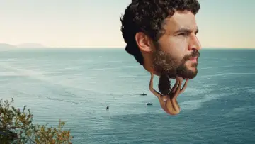 Backdrop to the movie "Swimming Home" #759073