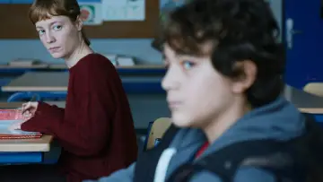 Backdrop to the movie "The Teachers