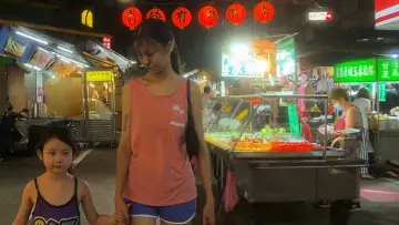 Backdrop to the movie "Left-Handed Girl" #527176