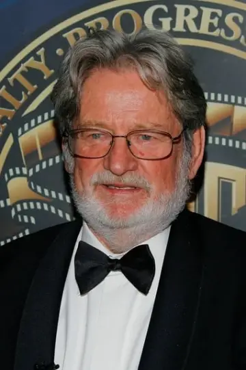 Photo Donald McAlpine #12151