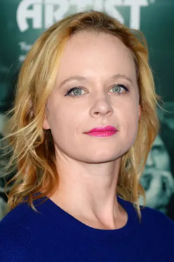 Photo Thora Birch #2252