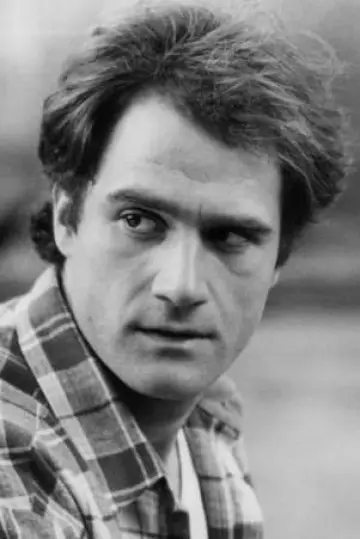 Photo Elias Koteas #12558