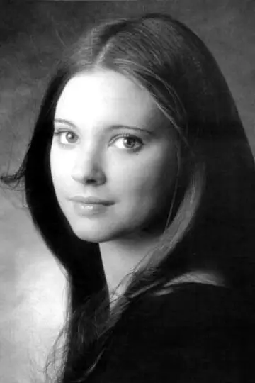 Photo Lynne Frederick #340524
