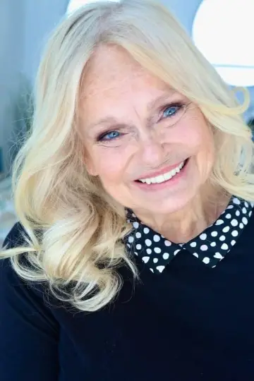 Photo Lynda Day George #180285