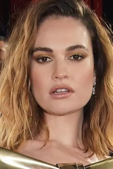 Photo Lily James #32746