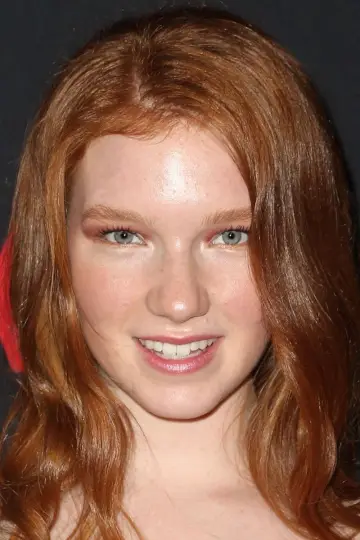 Photo Annalise Basso #91590