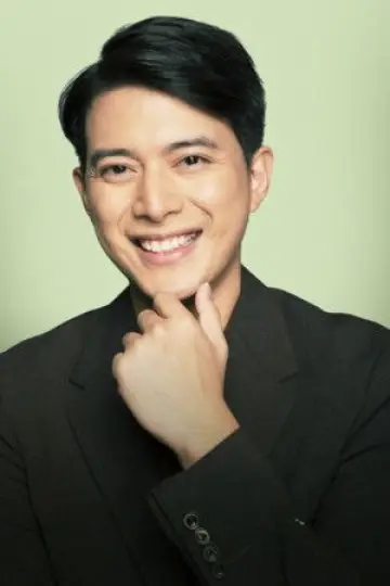 Photo Mike Tan #382115
