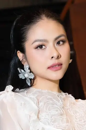 Photo Vân Trang #414401