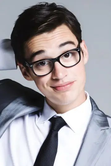 Photo Joey Bragg #380651