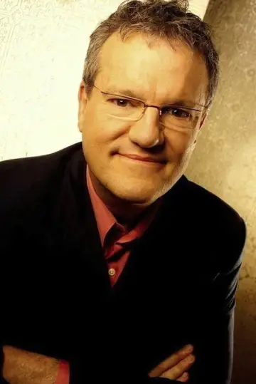 Photo Mark Lowry #393857