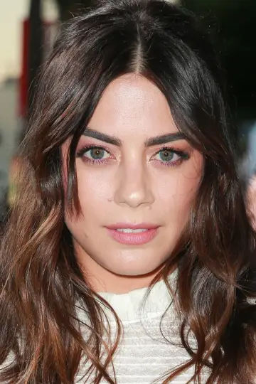 Photo Lorenza Izzo #32092