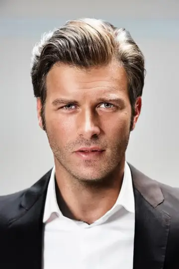 Photo Kıvanç Tatlıtuğ #330795