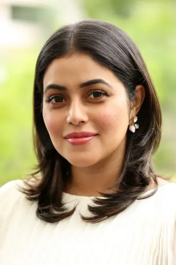 Photo Poorna #130537