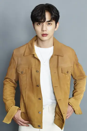 Photo Yoo Seung-ho #37703