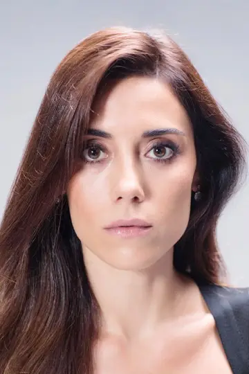 Photo Cansu Dere #426307