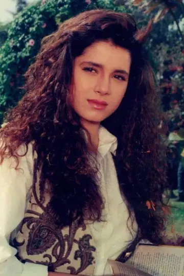 Photo Neelam Kothari #124058