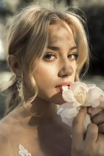Photo Lili Reinhart #74099