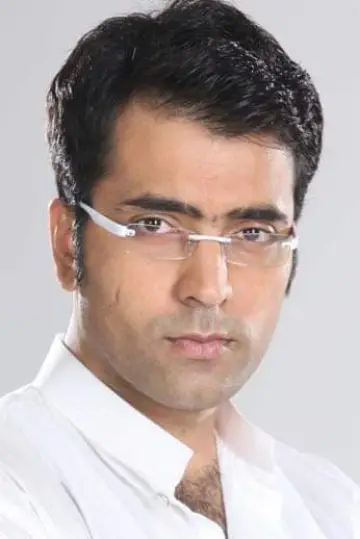 Photo Abir Chatterjee #136420