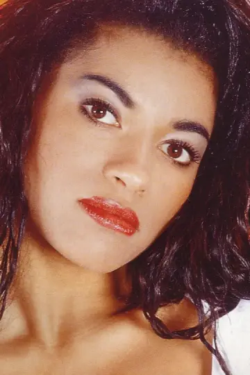Photo Julia Channel #453724