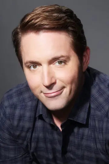 Photo Beck Bennett #37097