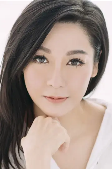 Photo Sharon Luk Sze-Wan #343811