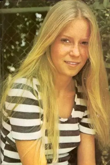 Photo Eve Plumb #112269