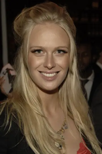 Photo CariDee English #351995
