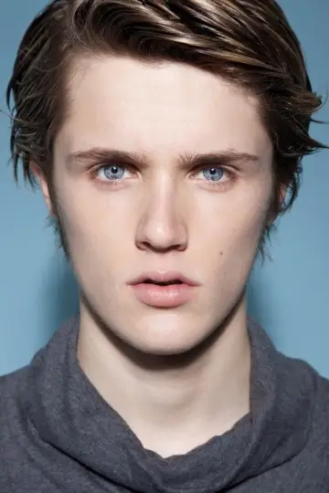 Photo Eugene Simon #491585