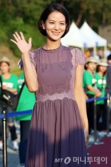Photo Rie Akiba #268508