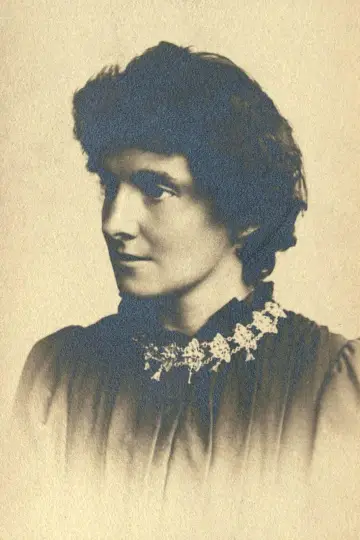 Photo Edith Nesbit #342170